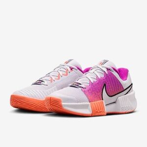 Nike GP Challenge Pro Premium
Women's Shoes